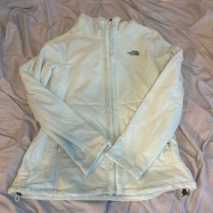 Blue Fuzzy Northface Jacket CLOSET CLEAROUT. MUST BUY BY MIDNIGHT 8/29!!